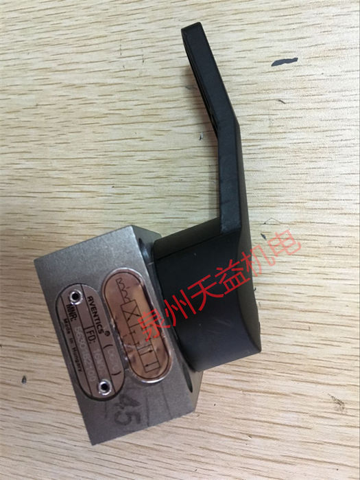 天益机电供应   "0821301411" "5630182100" "1827231060" "0820062102" "0820055051"   气动产品