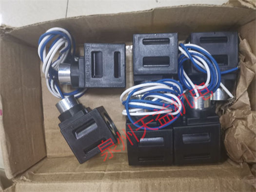 天益机电 VICKERS 工业产品  "02-348839 2" "02-178108" "02-341950 PVQ40AR02AA10G2100000100100CD0A 1" "02-34195