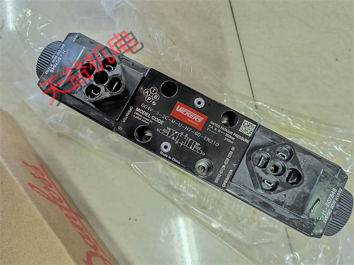  天益机电威格士工业产品"DG4V 3 2A M U H7 60" "DG4V-3-2C-M-U-H7-60-EN210" "RVTS-04-3 YUTIEN" "3489204597 (1)" 